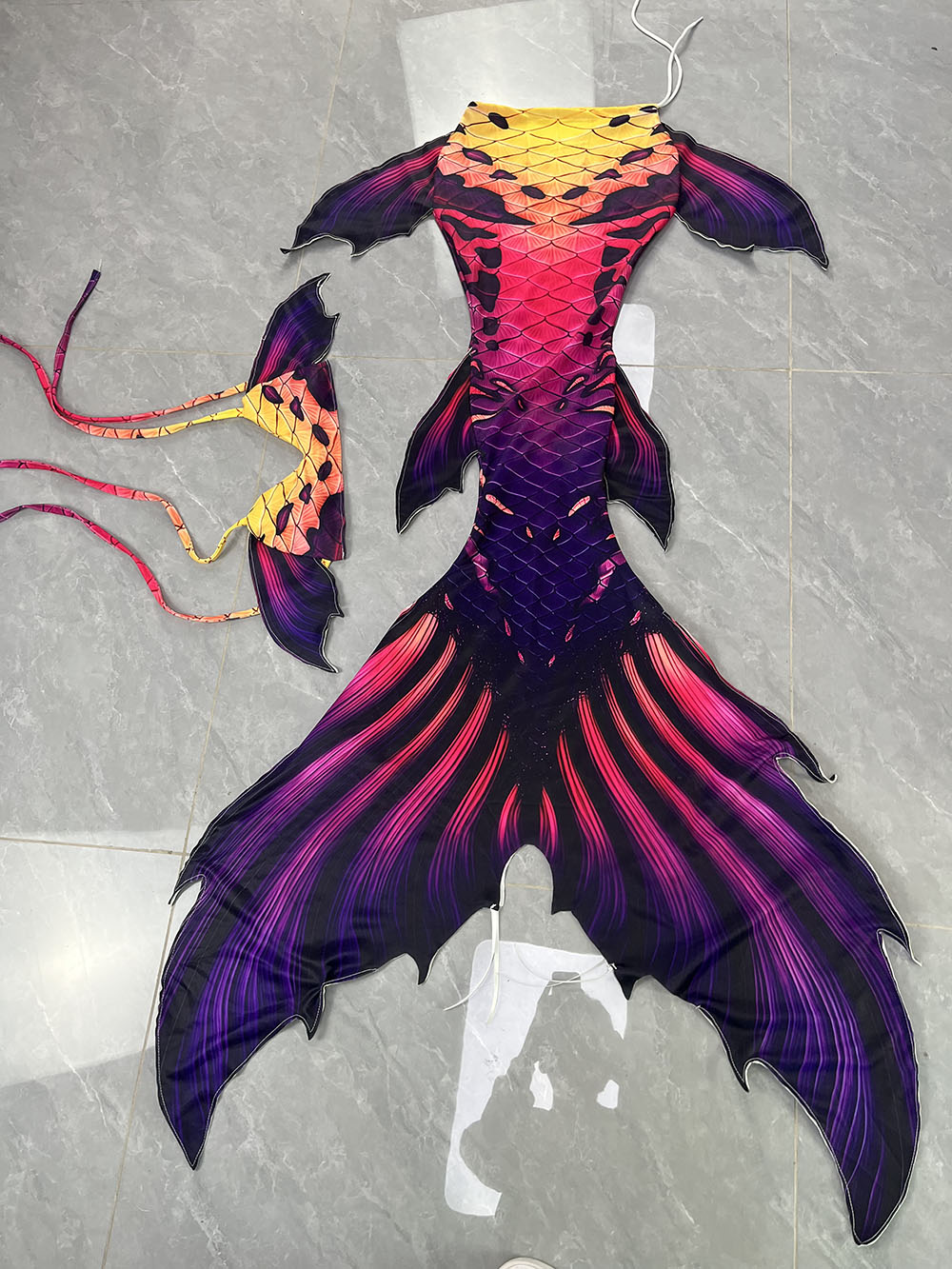 Aquarium & Marine Science Center - Original Color Mermaid Tail Mermaid Fish