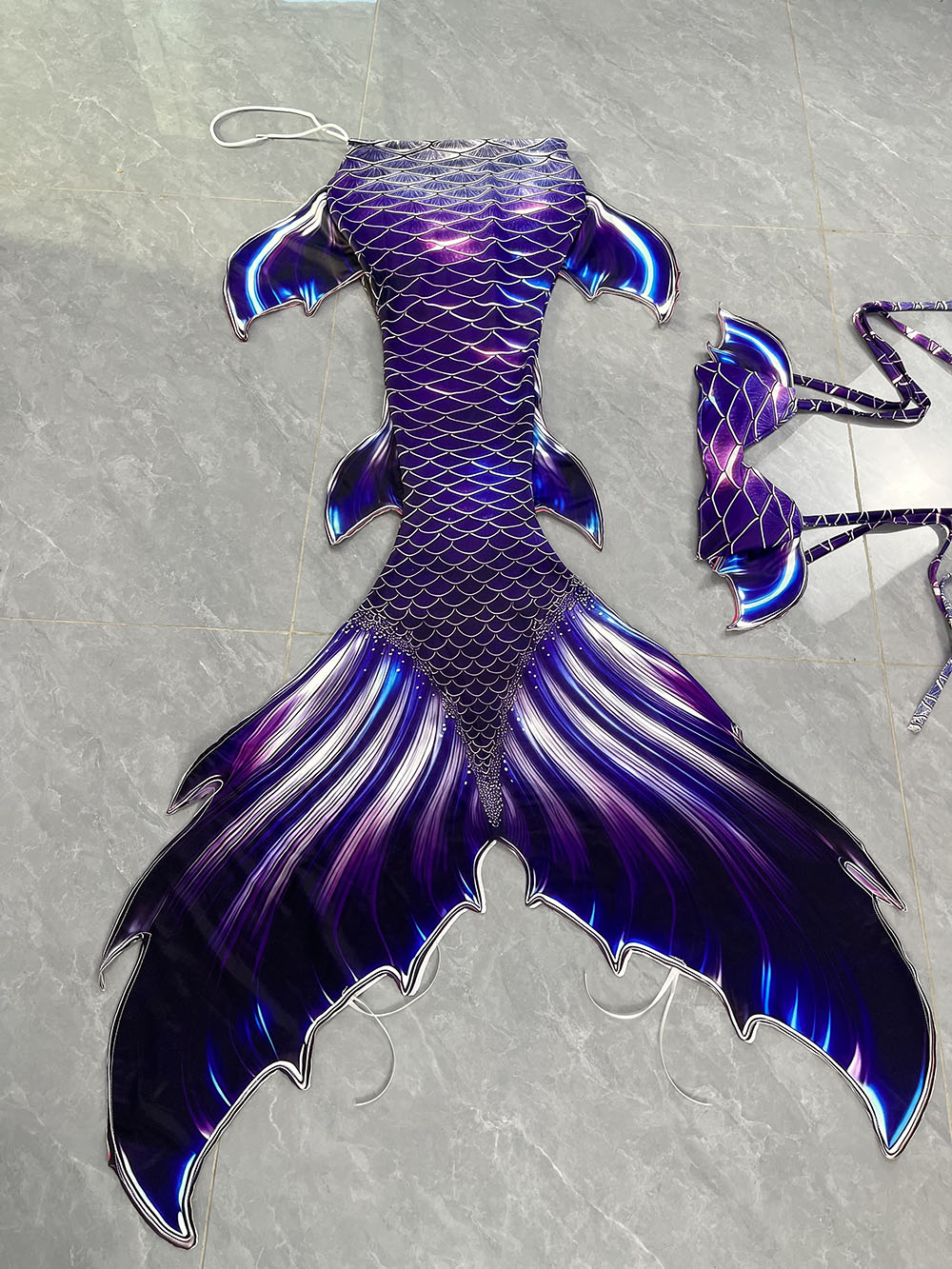 Colorful Dreamy Mermaid Tail A - Aquarium & Marine Science Center ulasan dan harga